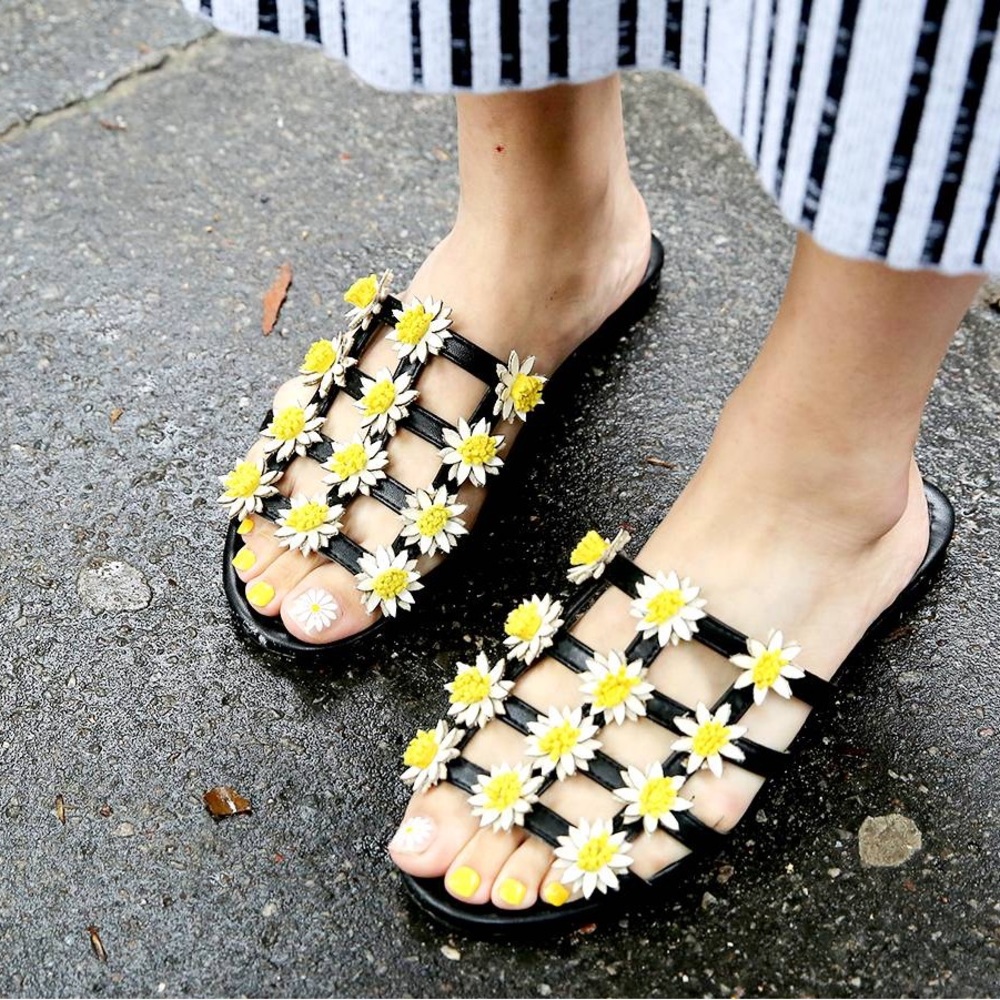 Fabrizio Viti Caged Daisy Sandals